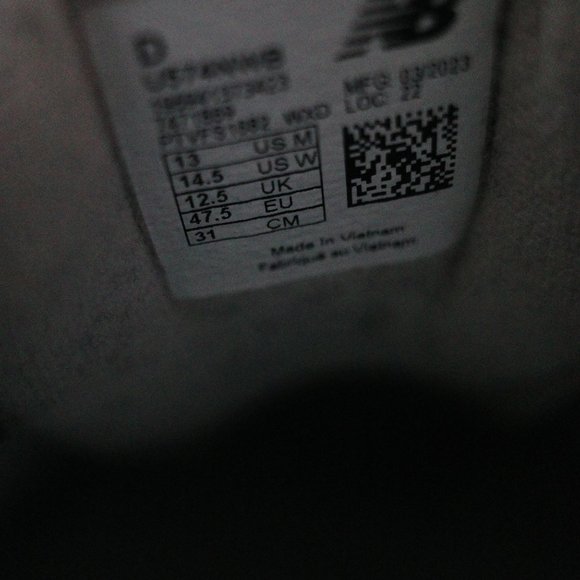 New Balance 574 White/Black/Gum Size 13 - Picture 4 of 6